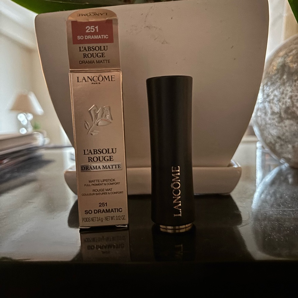 Lancome L'Absolu Rouge Drama Matte Lipstick - Shade 251 "So Dramatic"
